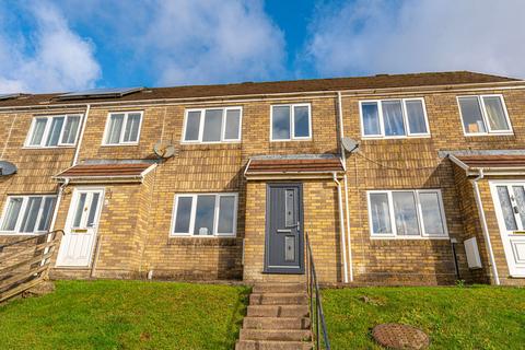 Price Close, Trevethin, NP4