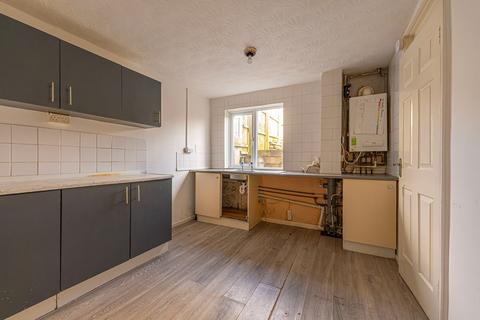 undefined, Price Close, Trevethin, NP4