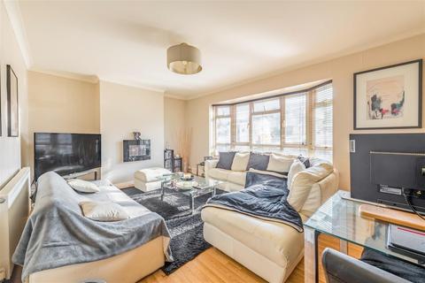 2 bedroom apartment for sale, Hillcrest, Brighton