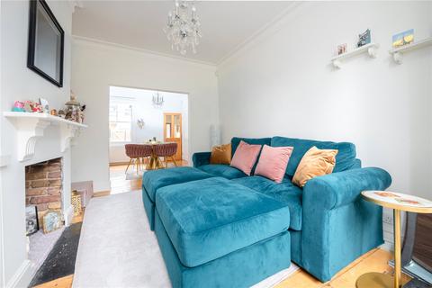 3 bedroom terraced house for sale, Devoncroft Gardens, Twickenham