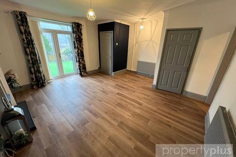 3 bedroom terraced house for sale, Howard Street, Tonypandy, Rhondda Cynon Taff, CF40
