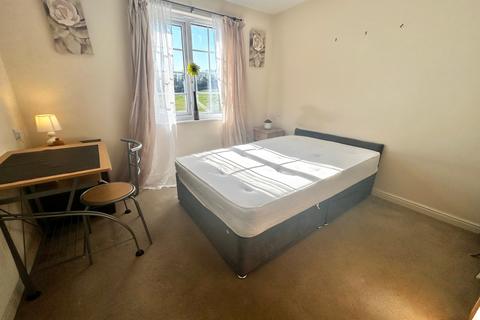 2 bedroom apartment to rent, St. Andrews Square, Durham, DH7