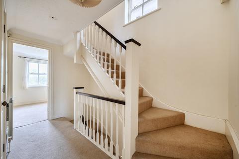 4 bedroom house for sale, Mill View Close, Epsom, KT17