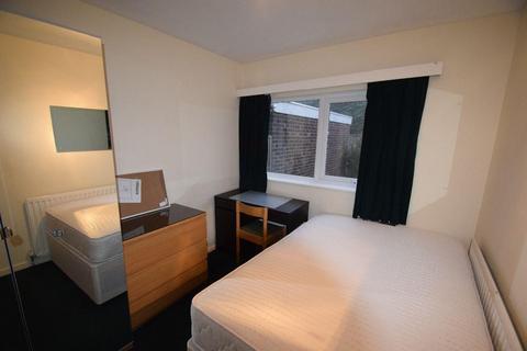 undefined, 10 Wrekin Avenue