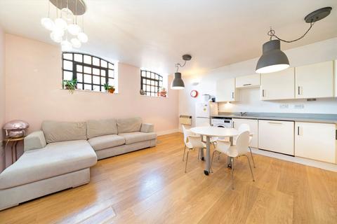 2 bedroom flat for sale, Godman Road, London SE15