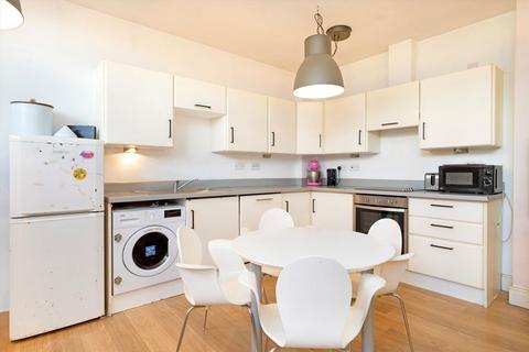 2 bedroom flat for sale, Godman Road, London SE15
