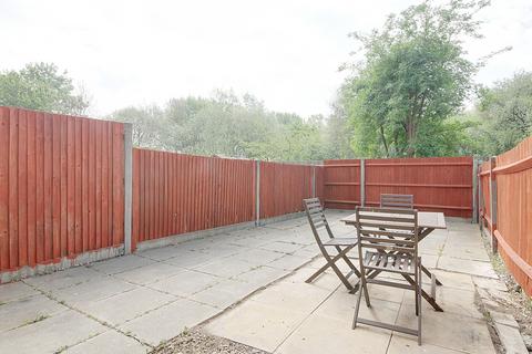 undefined, Ringlet Close, London, E16