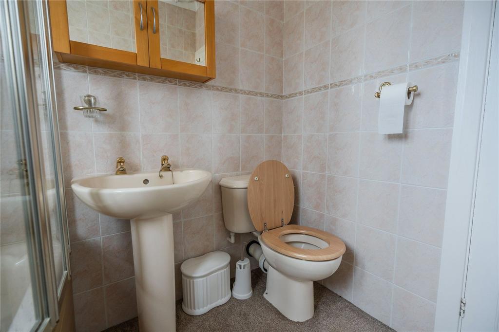 Bathroom (2)