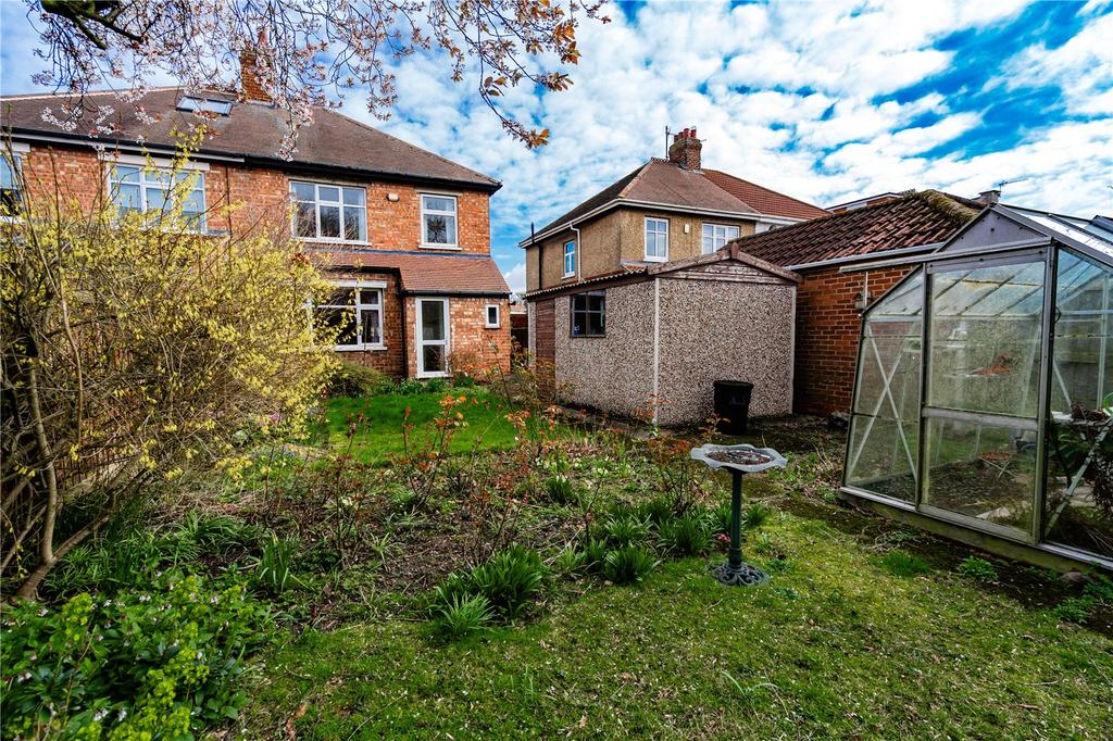 Rear Garden (3)
