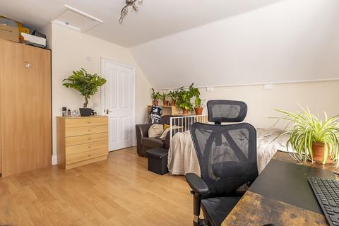 1 bedroom flat for sale, 27 Beaufort Road, Kingston Upon Thames, KT1