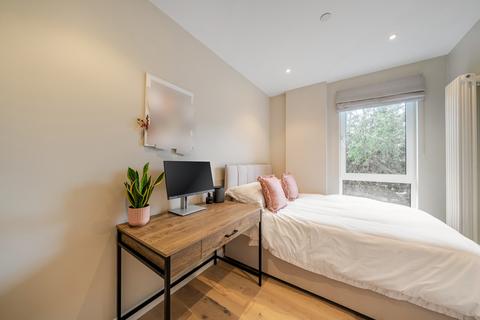 undefined, Ashley Road, Epsom, KT18