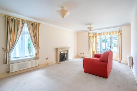 2 bedroom flat for sale, Pembury Road, Tunbridge Wells, TN2