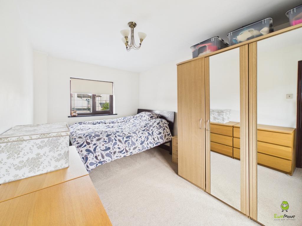 Presented by Robert at Ewe Move Bexleyheath and Dar