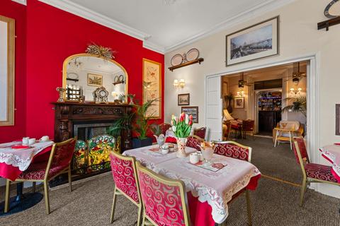 Guest house for sale, South Parade, Skegness PE25