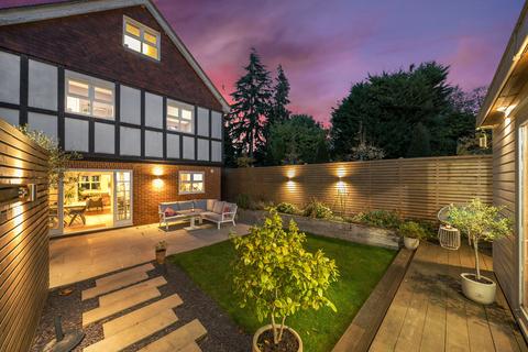 4 bedroom house for sale, Thornfield Gardens, Tunbridge Wells, TN2
