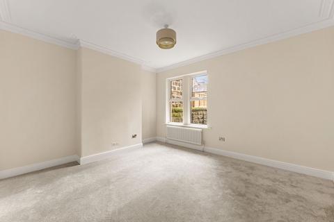 undefined, Valley Drive, Harrogate, HG2
