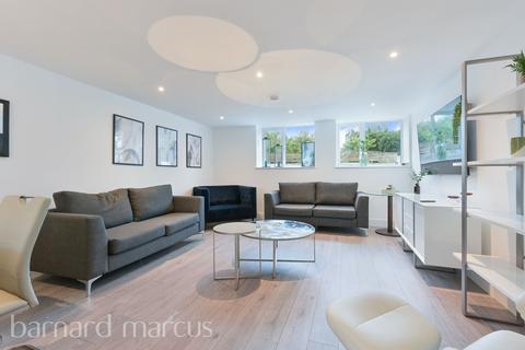 undefined, Lime Grove, NEW MALDEN