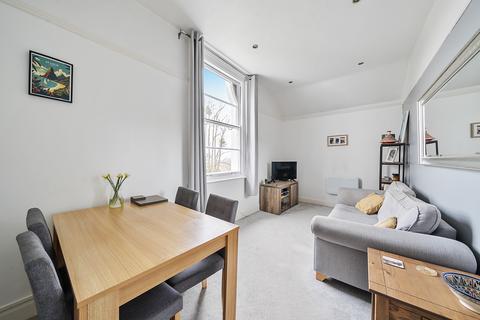 undefined, Portsmouth Road, Esher, KT10