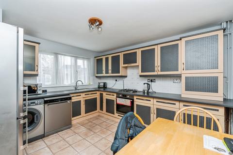 3 bedroom end of terrace house for sale, Ribble Close, Chandler's Ford, Eastleigh, Hampshire, SO53