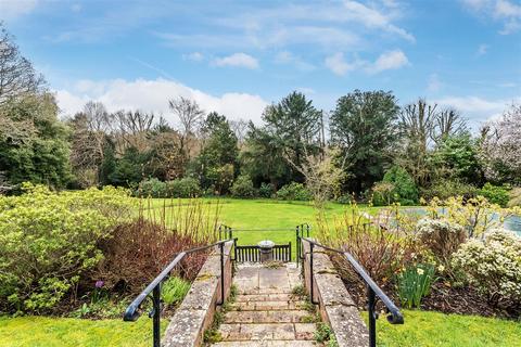 2 bedroom apartment for sale, West Hill, Oxted