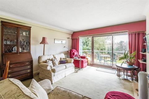 2 bedroom apartment for sale, West Hill, Oxted