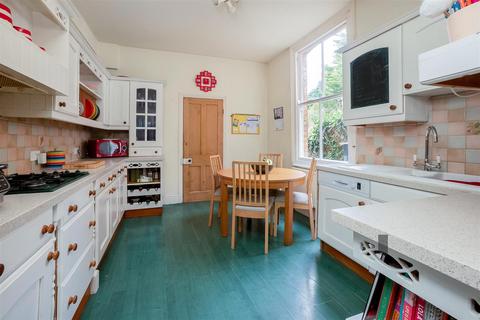 3 bedroom terraced house for sale, Wathen Road, Leamington Spa