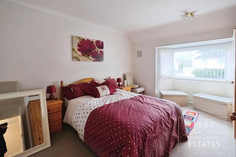 undefined, Dart Avenue, Torquay