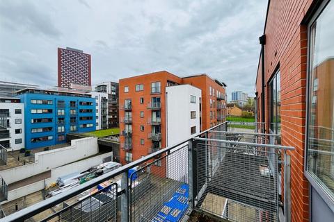 2 bedroom apartment to rent, Voyager, 51 Sherborne Street
