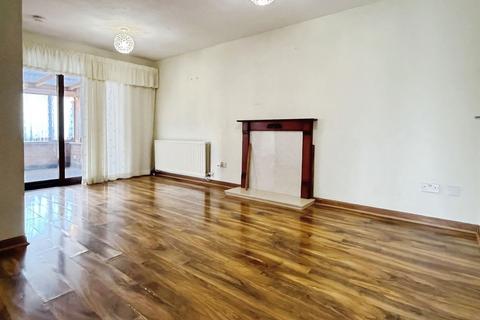 2 bedroom semi-detached bungalow for sale, Temple Grange, Peterborough