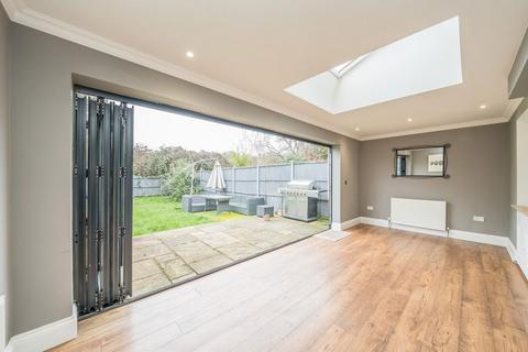 undefined, Glebe Side, Twickenham TW1