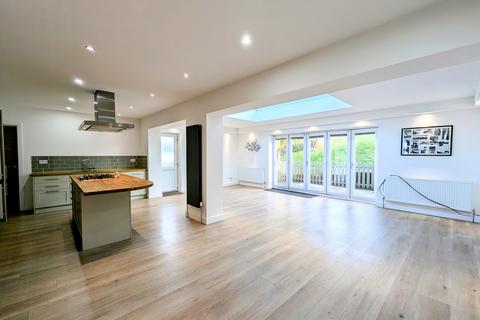 undefined, Winney Hill, Harthill, SHEFFIELD