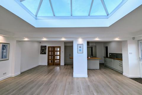 undefined, Winney Hill, Harthill, SHEFFIELD