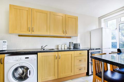 undefined, Manor Court, Sale M33