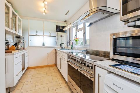 2 bedroom semi-detached bungalow for sale, Hollywell Road, Lincoln