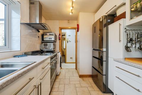 2 bedroom semi-detached bungalow for sale, Hollywell Road, Lincoln