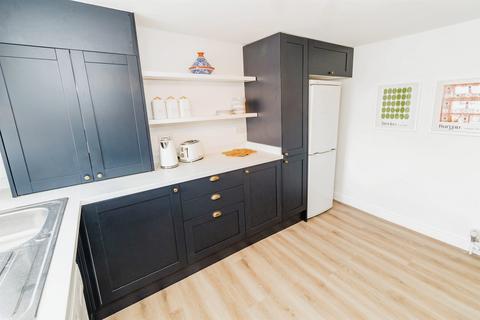 2 bedroom apartment for sale, Queens Terrace, Southampton