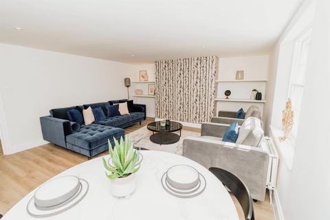 2 bedroom apartment for sale, Queens Terrace, Southampton
