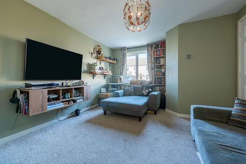 3 bedroom end of terrace house for sale, Whitehouse Gardens, Gorebridge EH23