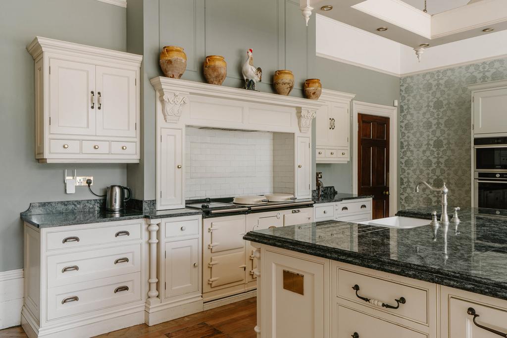 281409 - Turners Hill Road High Res-52.jpg