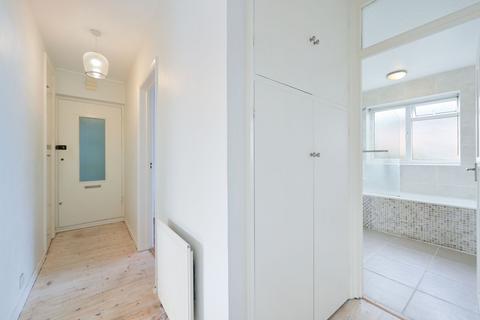 undefined, Oakenshaw Close, Surbiton KT6
