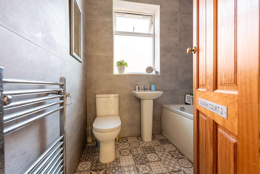 Bathroon