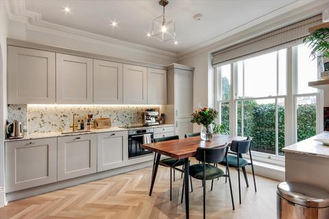 2 bedroom terraced house for sale, Nevill Terrace, Tunbridge Wells TN2