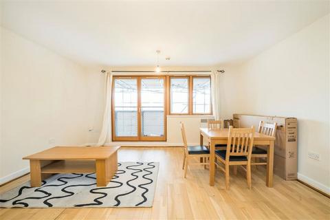 Meath Crescent, London E2