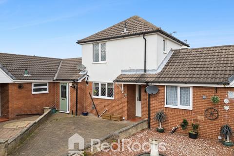 2 bedroom terraced house for sale, Kirk Sandall, South Yorkshire DN3