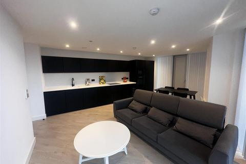 2 bedroom apartment to rent, Vista River Garden