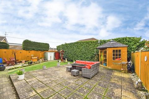 3 bedroom detached bungalow for sale, Meadow Close, North Hykeham, Lincoln