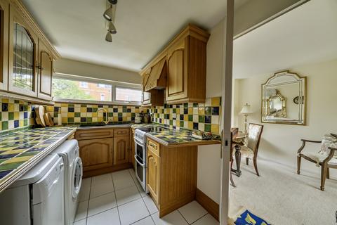 undefined, Edinburgh Gardens, Windsor, SL4