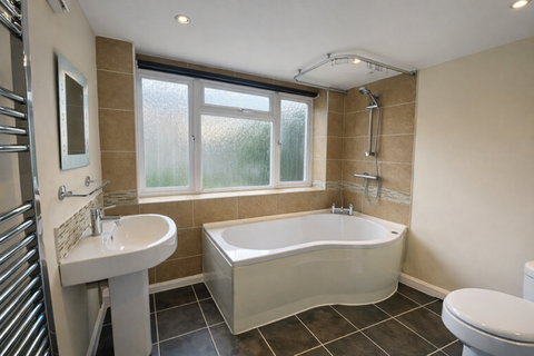 1 bedroom flat to rent, Bisenden Road, Croydon, CR0