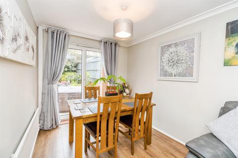 undefined, Mountain Ash Close, Southampton