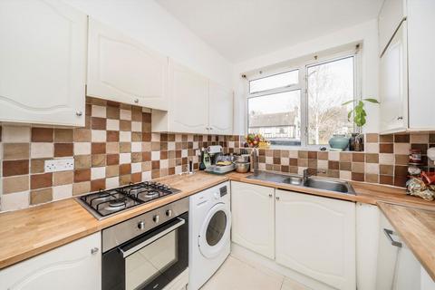 4 bedroom terraced house for sale, Chartfield Avenue, London SW15